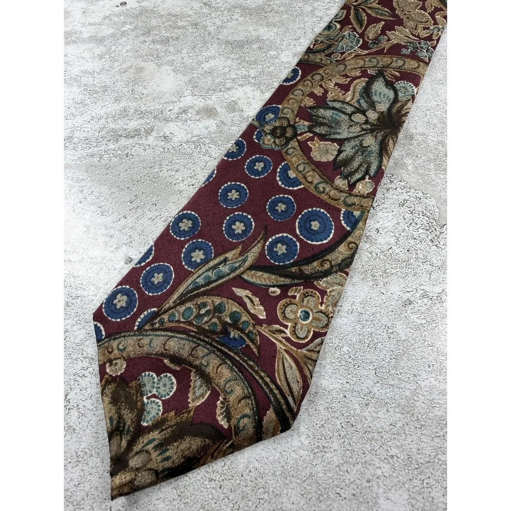 Liberty Of London Tie Mens One Size Red 100% Silk Pointed Paisley Woven